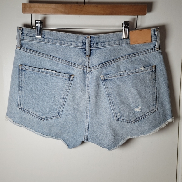 Citizens of Humanity Danielle Cut-Off Denim Shorts | Size 31 - Picture 8 of 12